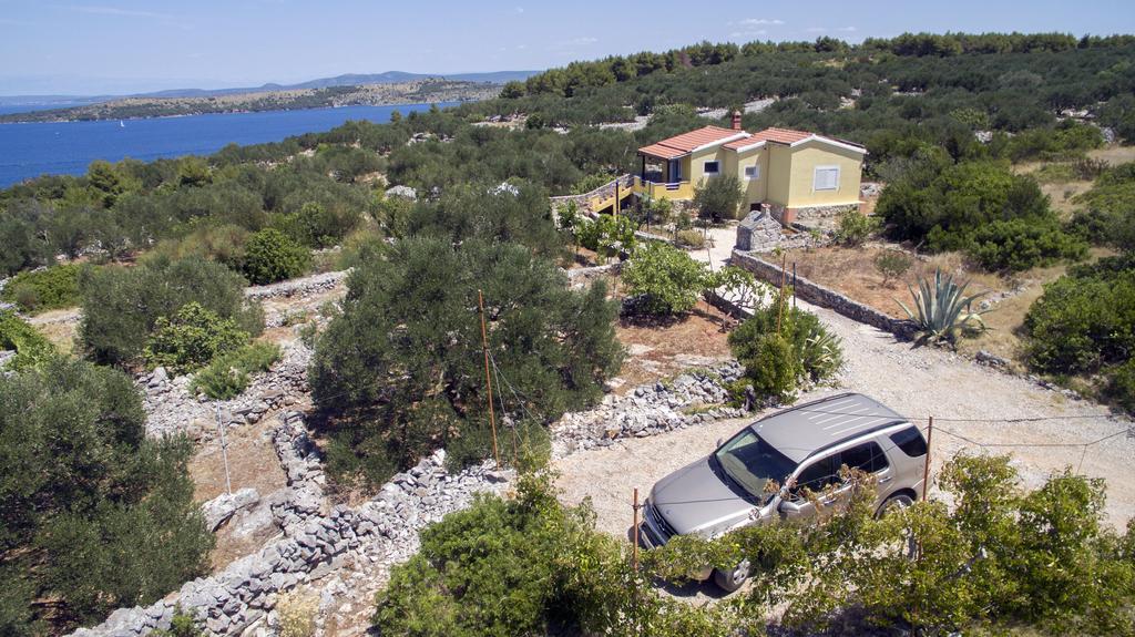 Holiday House Rusticana Sali, Dugi Otok Near Np Kornati 外观 照片
